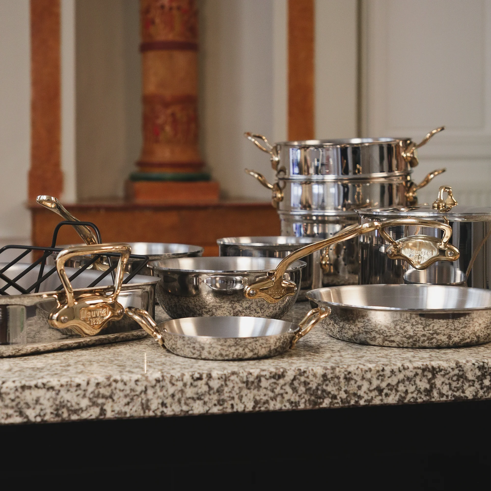 Mauviel M'COOK B 5-Ply 10-Piece Cookware Set With Brass Handles - Image 4