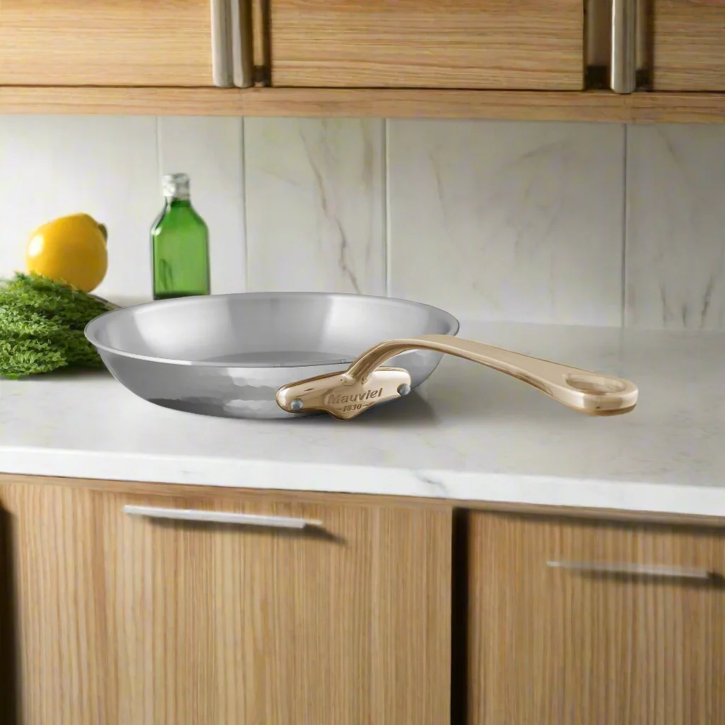 Mauviel M'ELITE B Hammered 5-Ply 3-Piece Cookware Set With Brass Handles - Image 4
