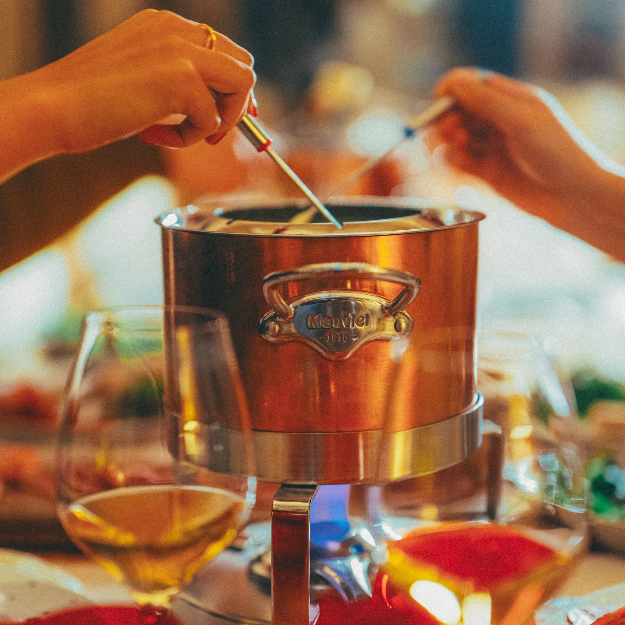 Mauviel M'Heritage M'150 S Copper Fondue Set With Stainless Steel Base, 3.4-Qt - Image 3